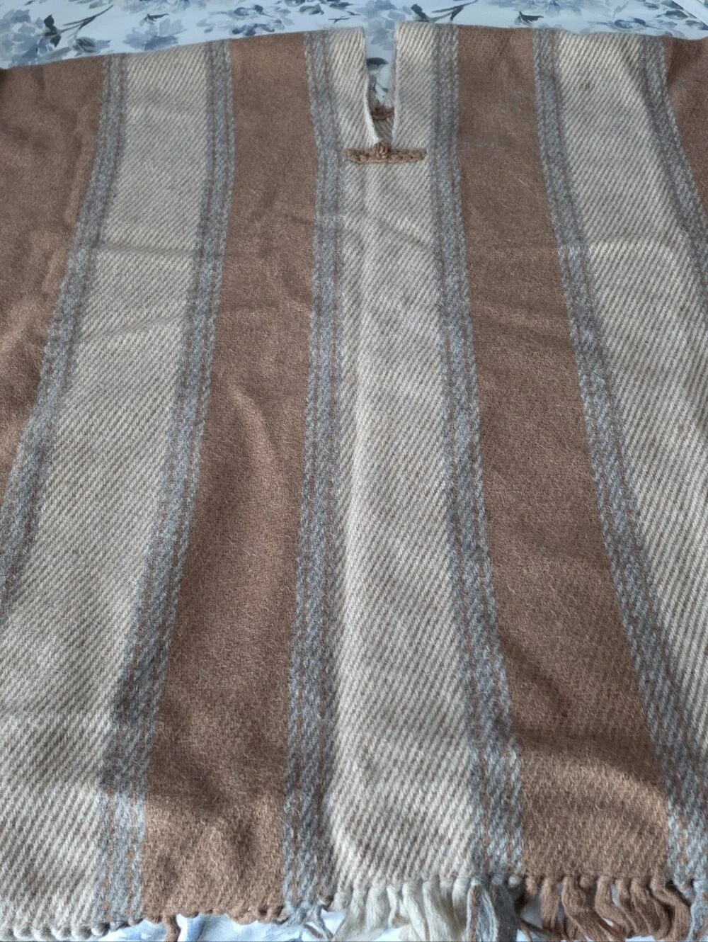 Alpaca Wool Fringed Poncho/cape Blanket